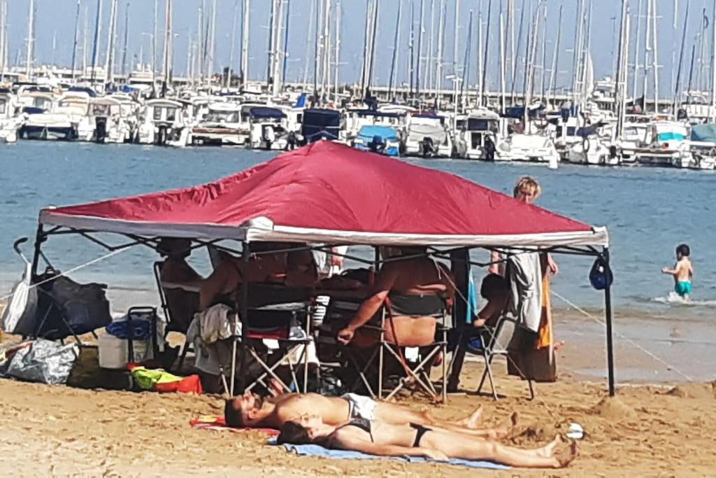 Adventure Harbour Lägenhet Torrevieja Exteriör bild